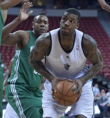 他后卫存在 他后卫存在